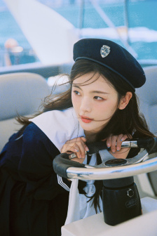 邻居的寡妇